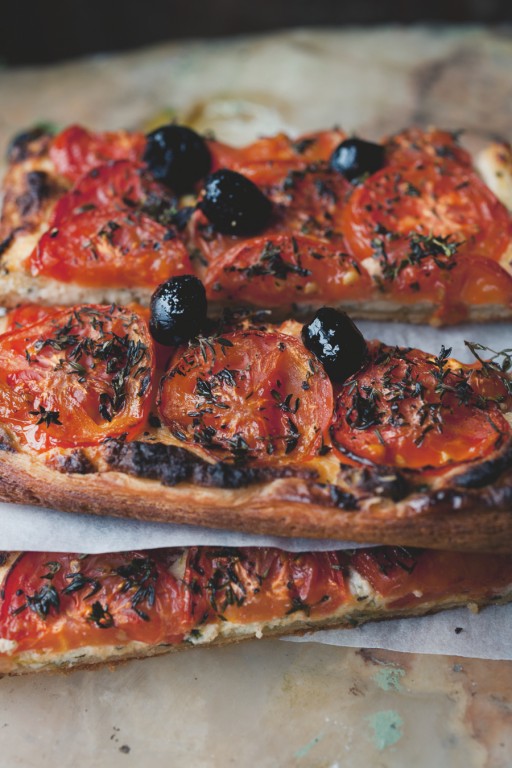 Afbeelding vegetarisch hoofdgerecht tomaten-amandeltaart