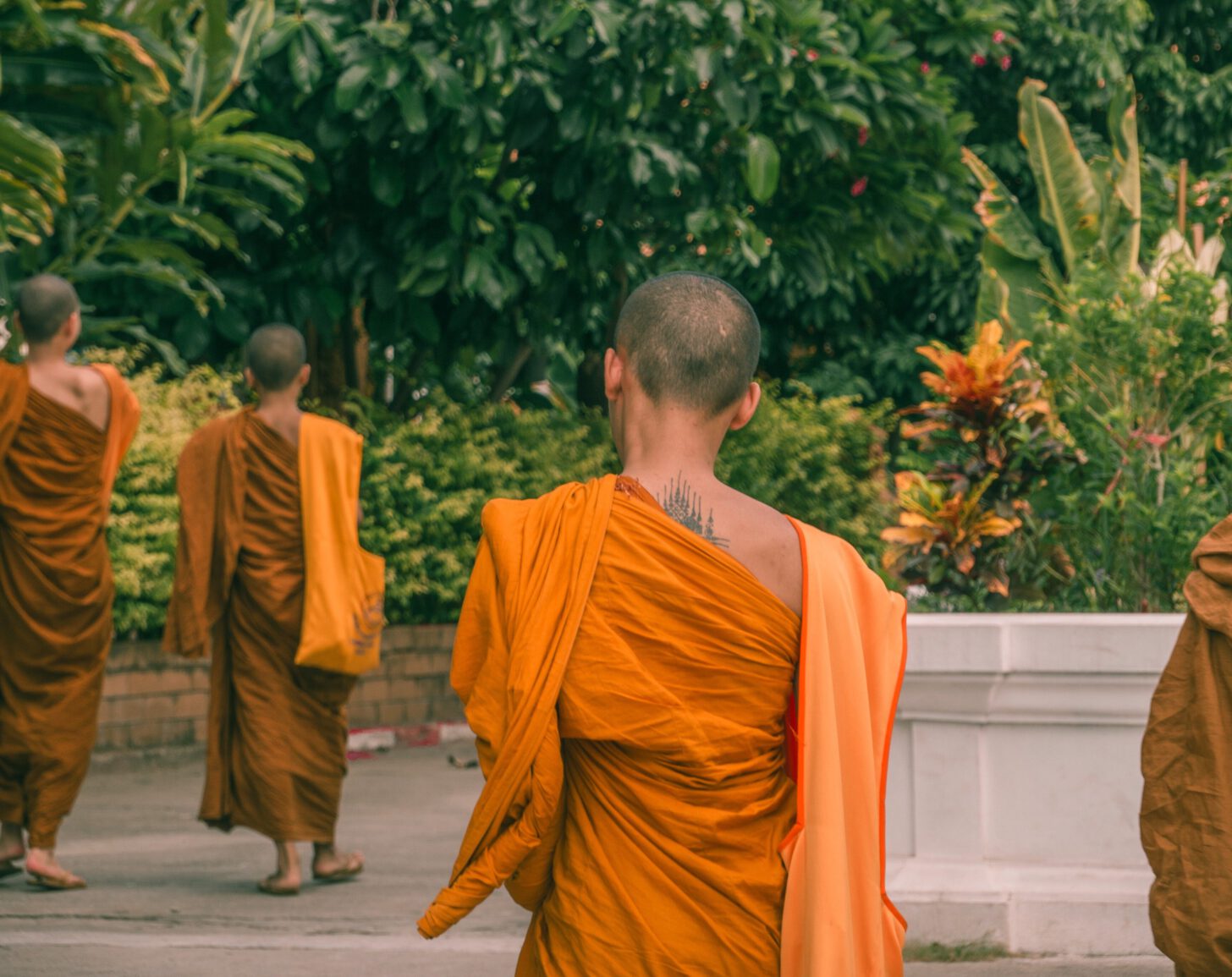 monniken lopen