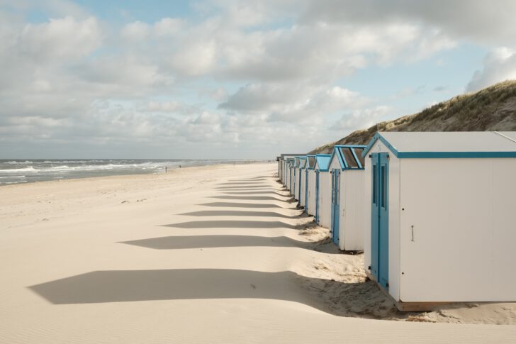 Huisjes op texels strand