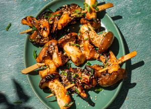 Vegan paddenstoelen barbecuespiesjes