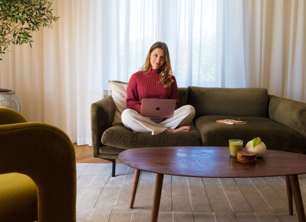 Aan de andere kant van de tafel: Britt (30) kreeg therapie, in plaats van het te geven als psycholoog